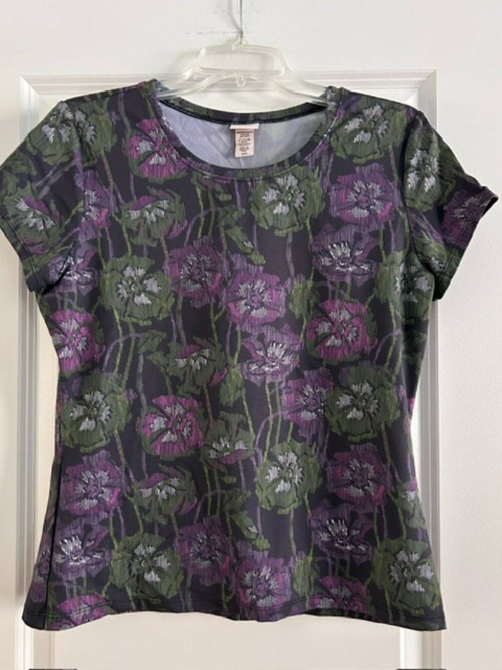 NWT Covington Floral Crewneck T-Shirt, Size Medium